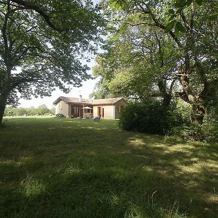 Holiday home Etoile D'isis, Gites A La Ferme *